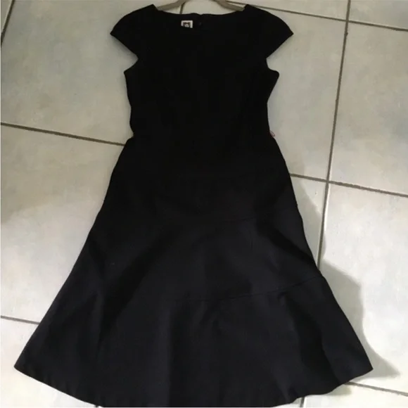 Anne Klein Classic Black Midi Dress size 6 - Picture 2 of 5